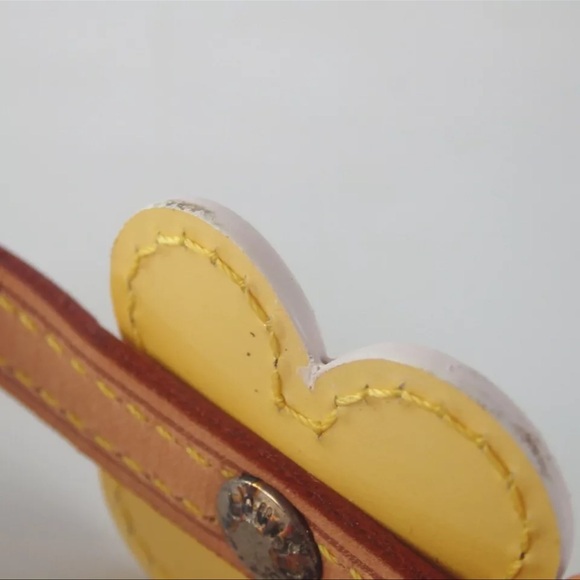 Authentic Louis Vuitton Flower Lexington Vernis Choker Bracelet - Picture 9 of 11